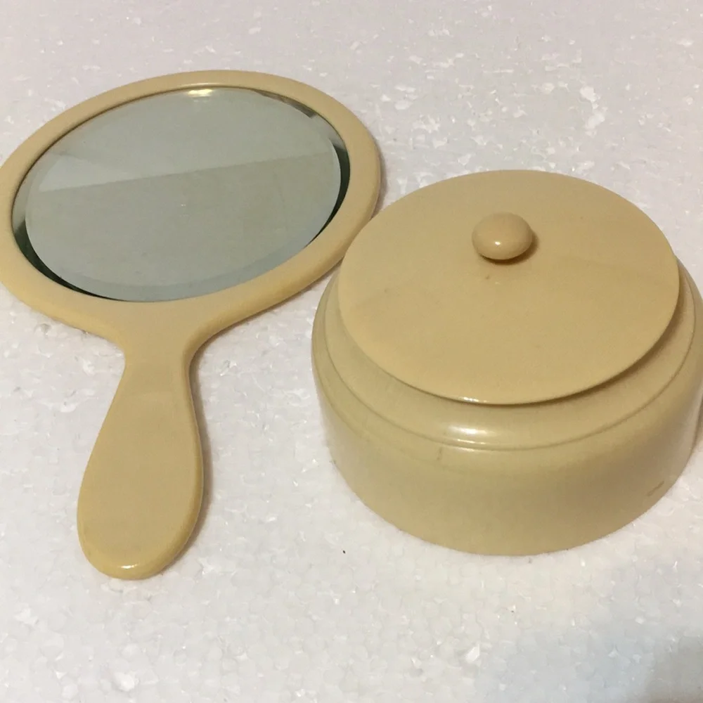 VINTAGE 1950’S VANITY SET